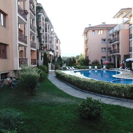Apartment In Complex Gardenia *